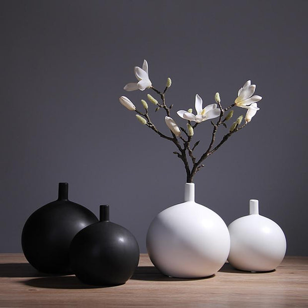 Black Ceramic Vase-Small-Re-magined-home_decor